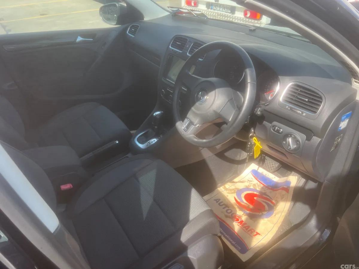 Volkswagen Golf Hatchback, Petrol, 2012, Black