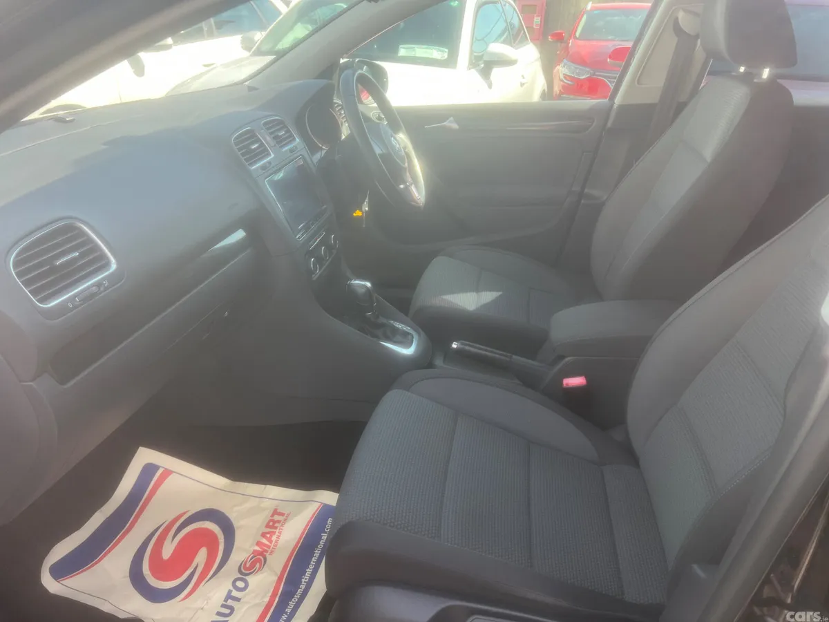 Volkswagen Golf Hatchback, Petrol, 2012, Black