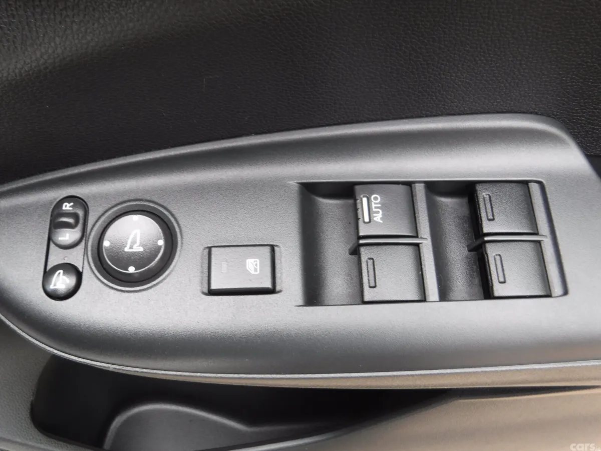 Honda Fit Hatchback, Petrol Hybrid, 2015, White