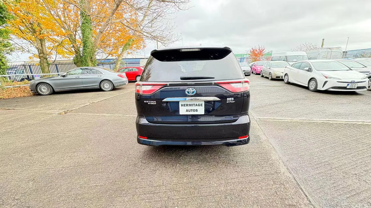 Toyota Estima MPV, Petrol Hybrid, 2016, Black