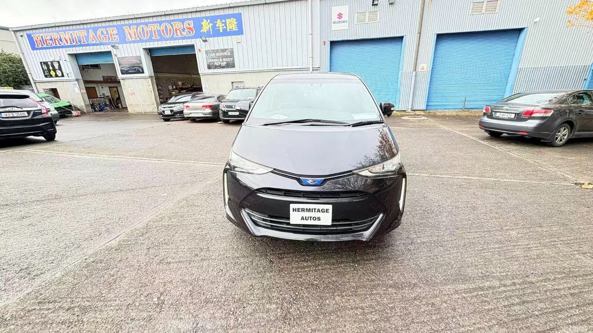 Toyota Estima MPV, Petrol Hybrid, 2016, Black