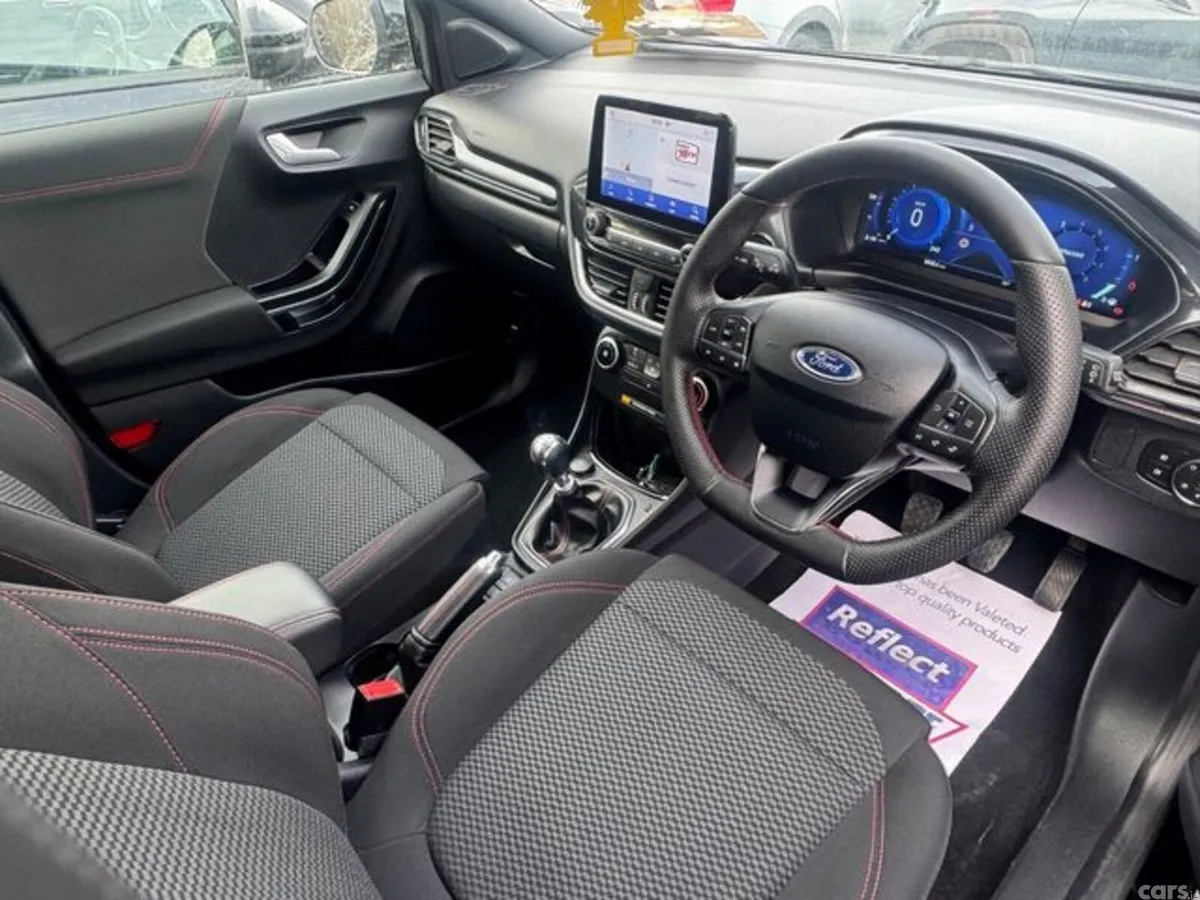 Ford Puma MPV, Petrol Hybrid, 2024, Black