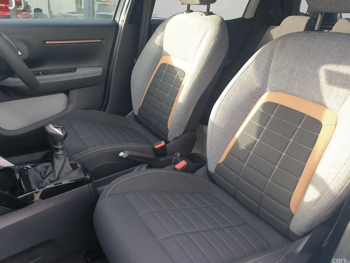 Citroen C3 Aircross MPV, Petrol, 2026, White