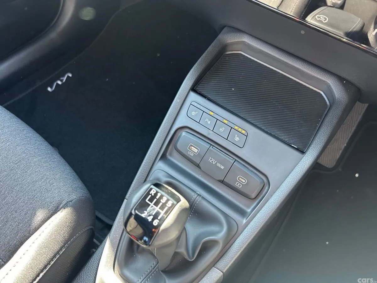 Kia Stonic Hatchback, Petrol, 2026, Blue