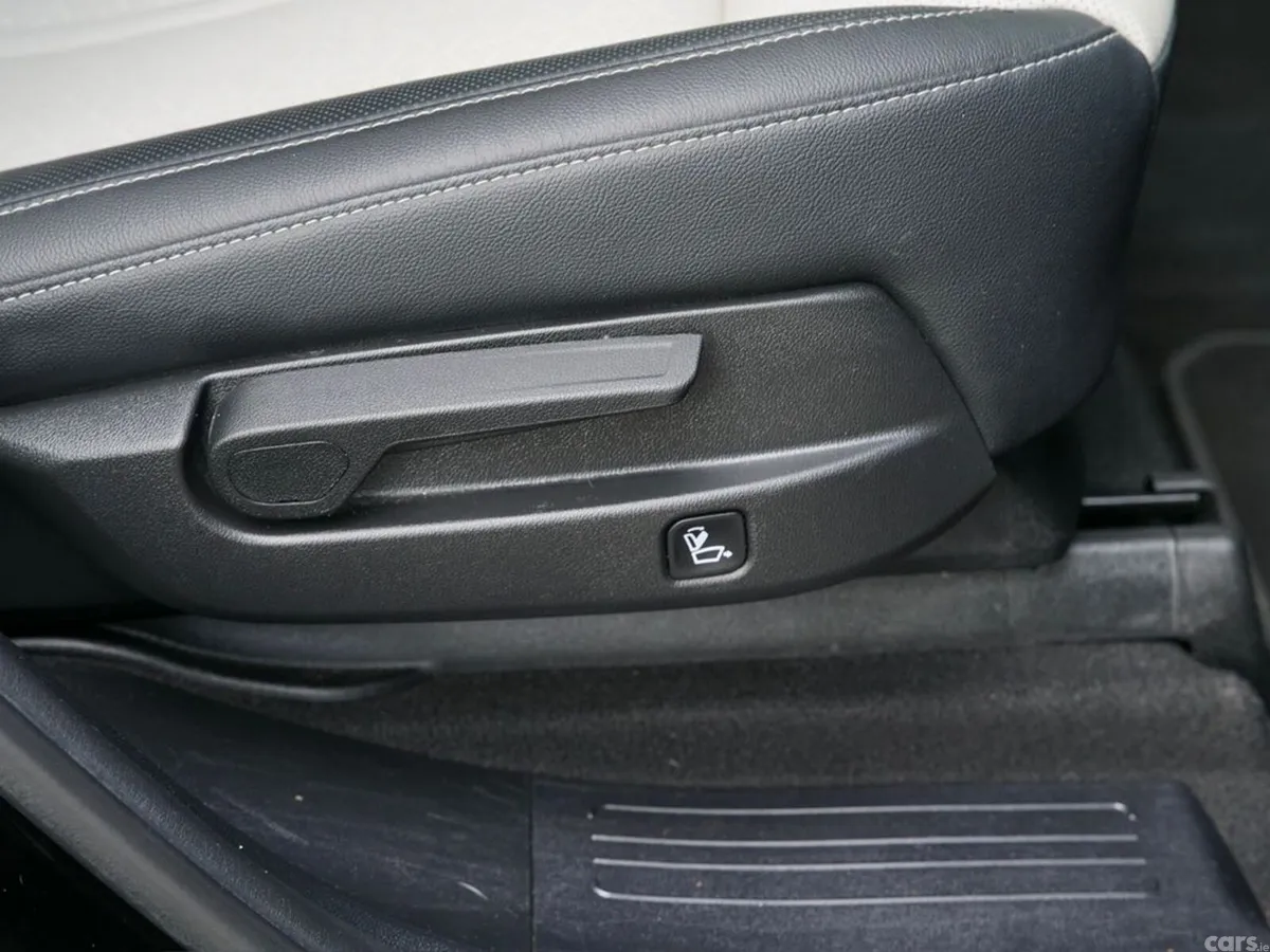 Kia Sorento MPV, Diesel, 2023, Black