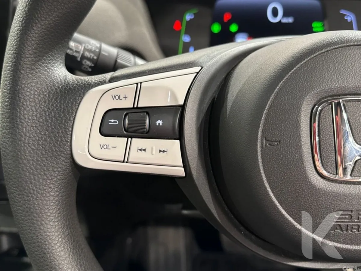 Honda Fit Hatchback, Petrol Hybrid, 2021, White