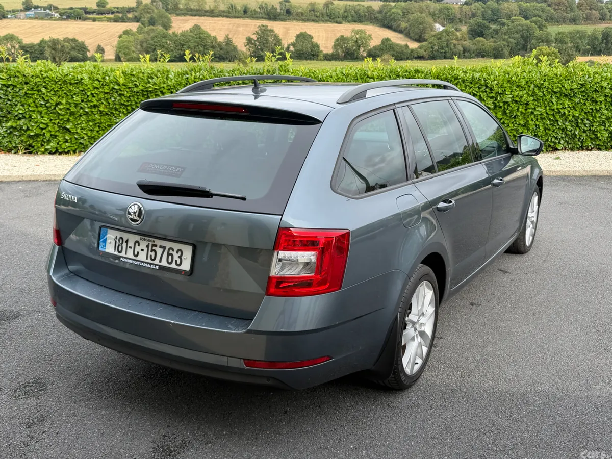 Skoda Octavia Estate, Diesel, 2018, Grey