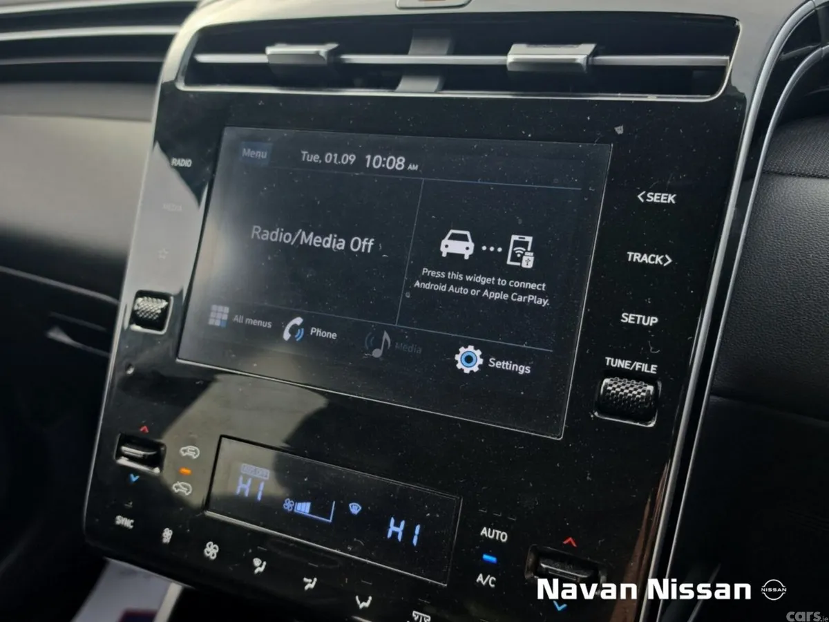 Hyundai Tucson SUV, Diesel, 2022, White