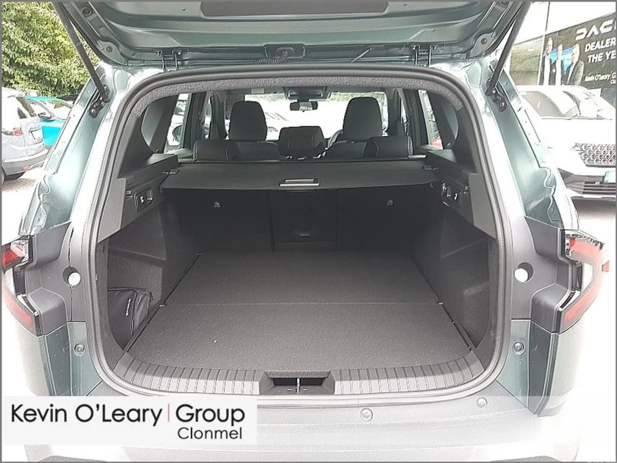 Dacia Bigster Hatchback, Petrol Hybrid, 2026, Green