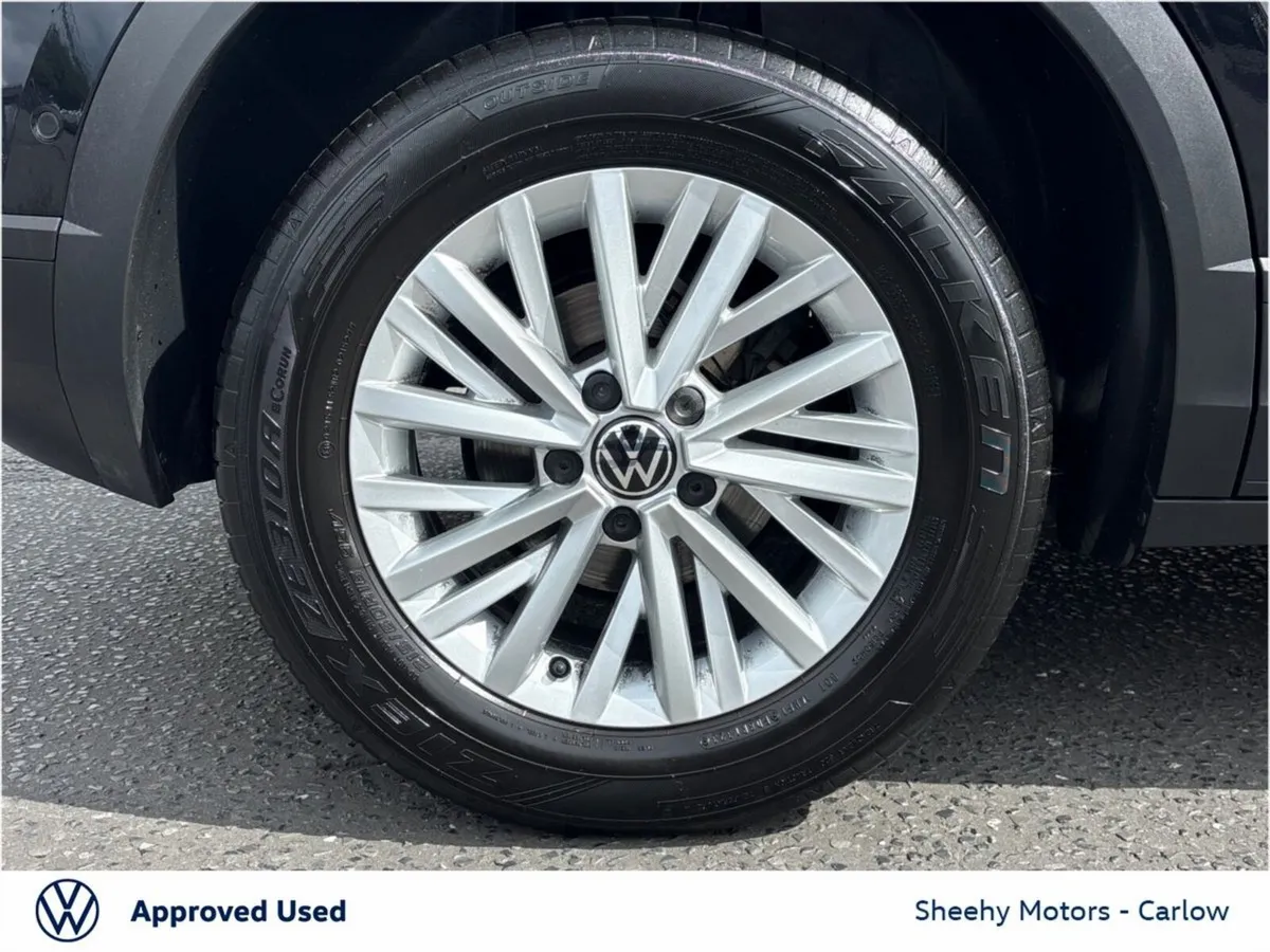 Volkswagen T-Roc SUV, Petrol, 2023, Black