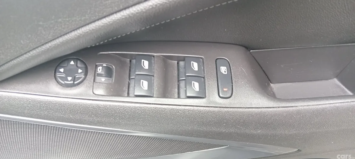 Opel Crossland SUV, Diesel, 2022, White