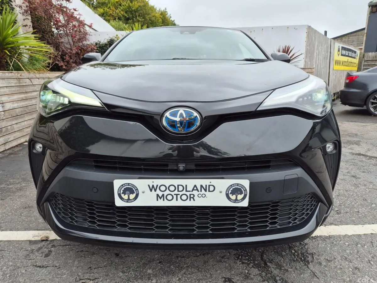 Toyota C-HR SUV, Petrol Hybrid, 2023, Black