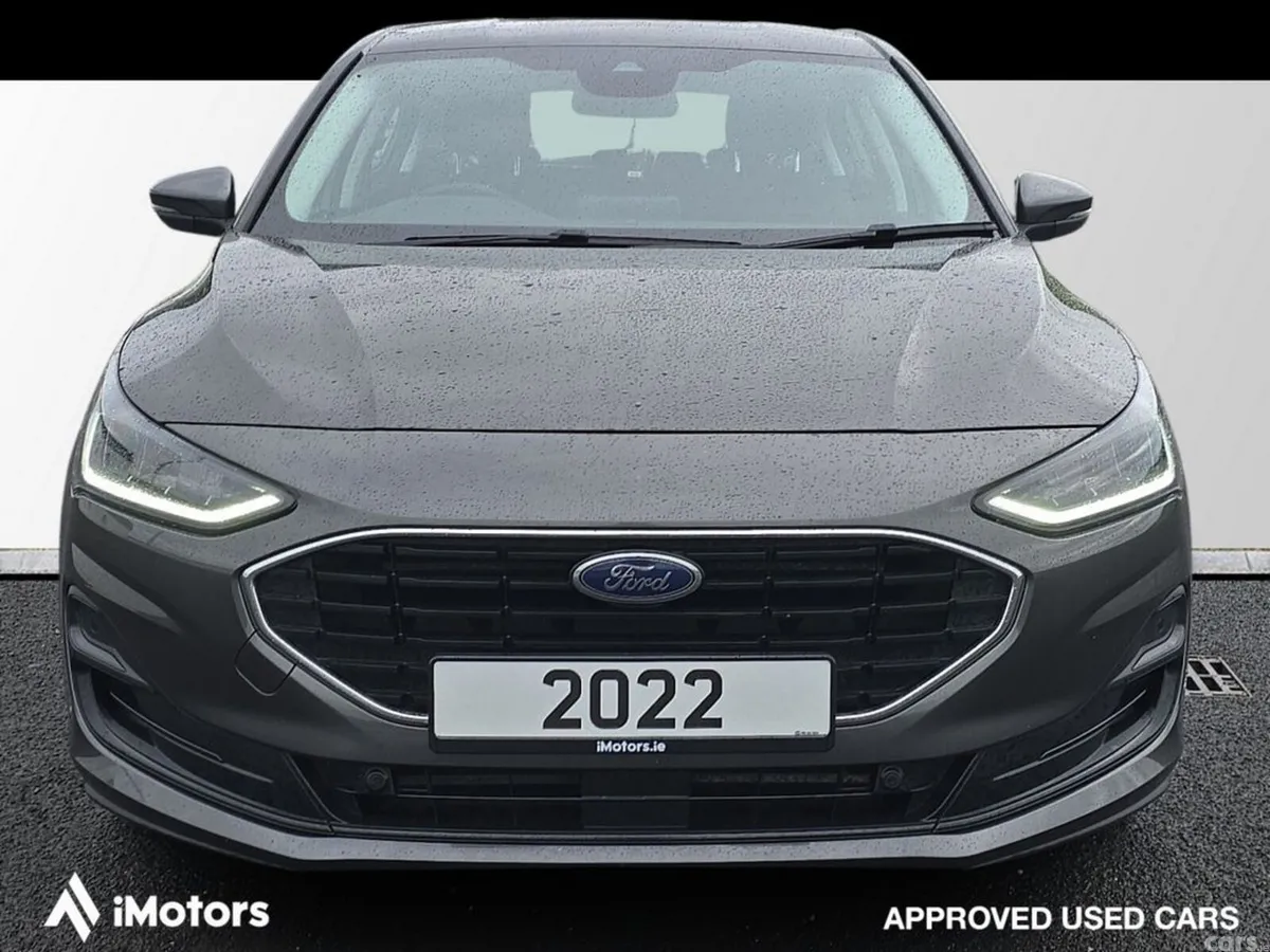 Ford Focus Hatchback, Diesel, 2022, Grey