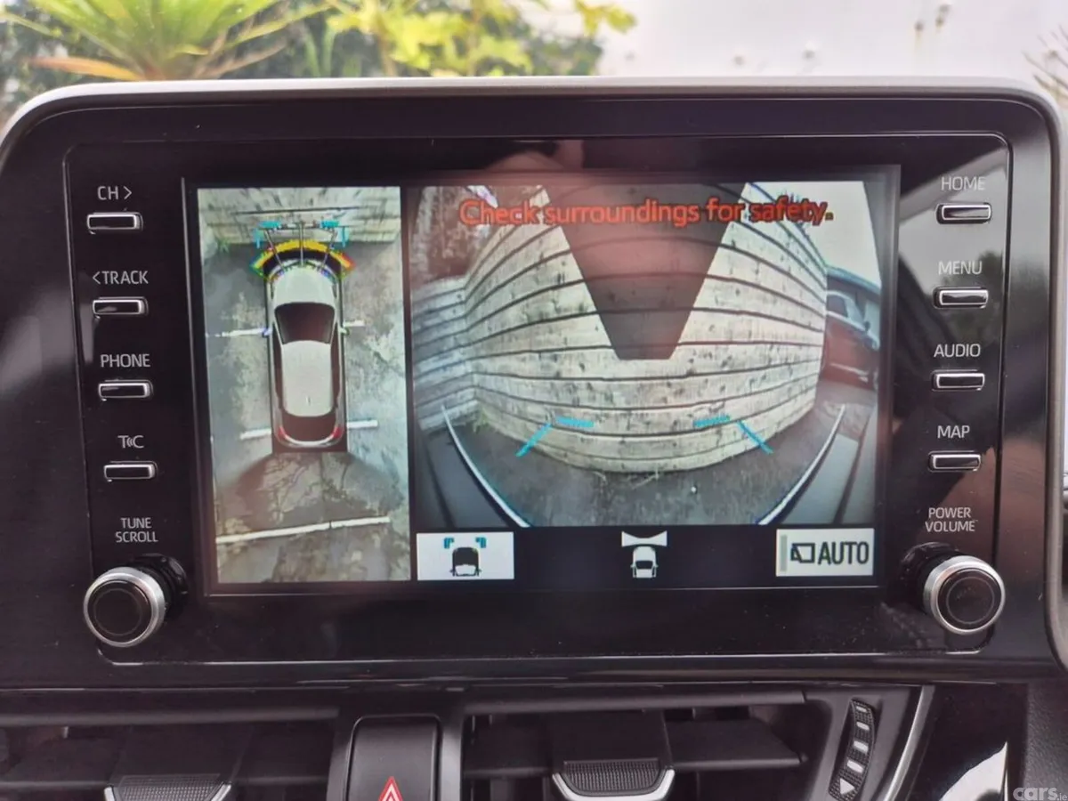 Toyota C-HR SUV, Petrol Hybrid, 2023, Black