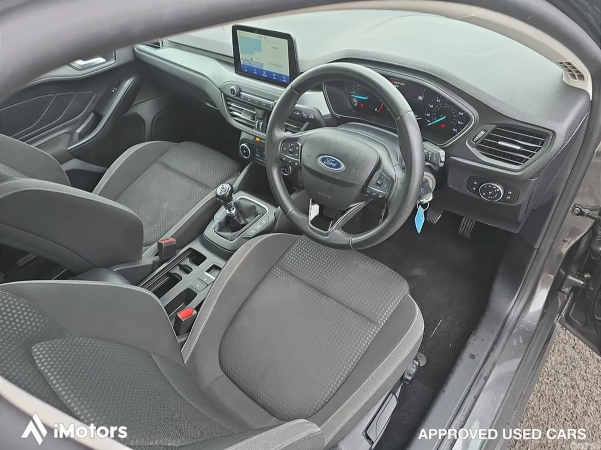 Ford Focus Hatchback, Diesel, 2022, Grey