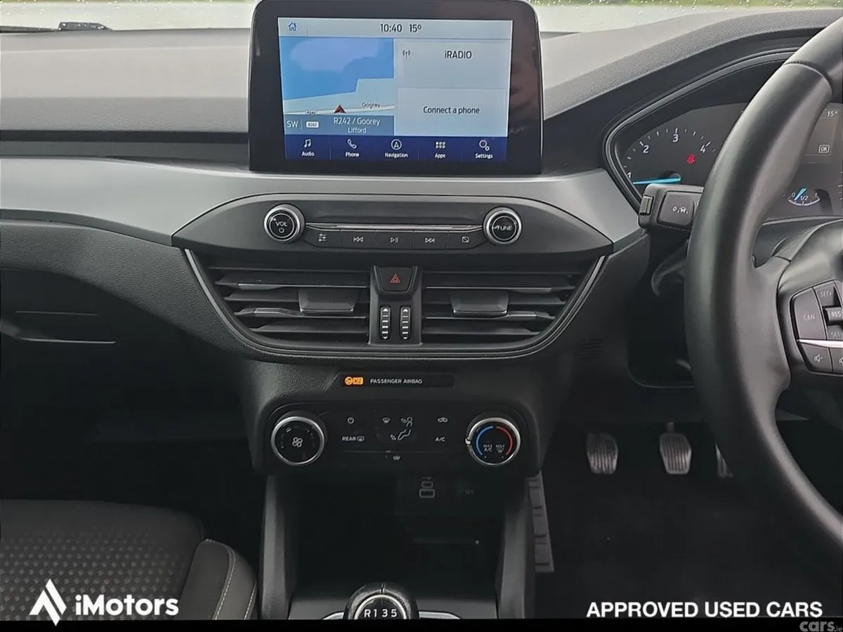 Ford Focus Hatchback, Diesel, 2022, Grey