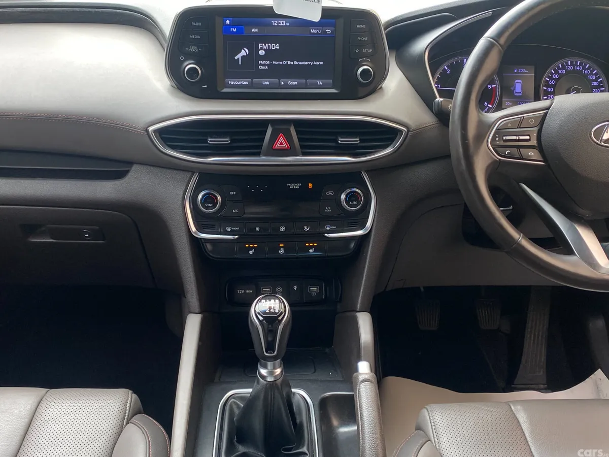 Hyundai Santa Fe SUV, Diesel, 2019, Black