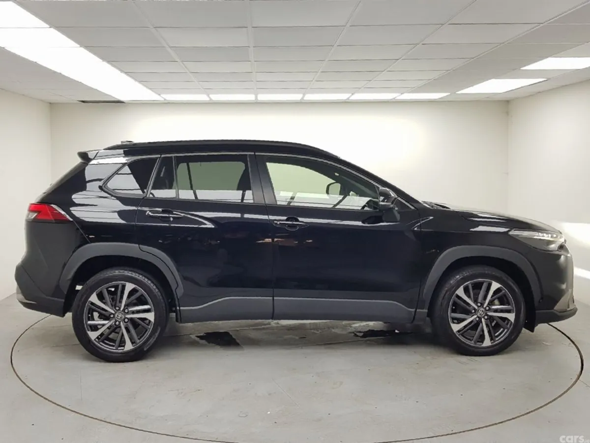 Toyota Corolla Hatchback, Petrol Hybrid, 2023, Black