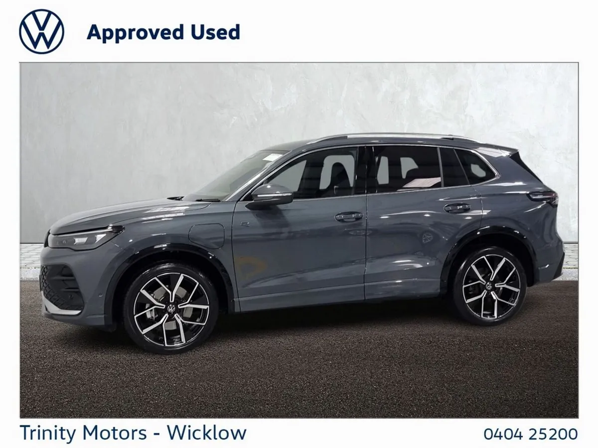 Volkswagen Tiguan SUV, Petrol Hybrid, 2025, Grey
