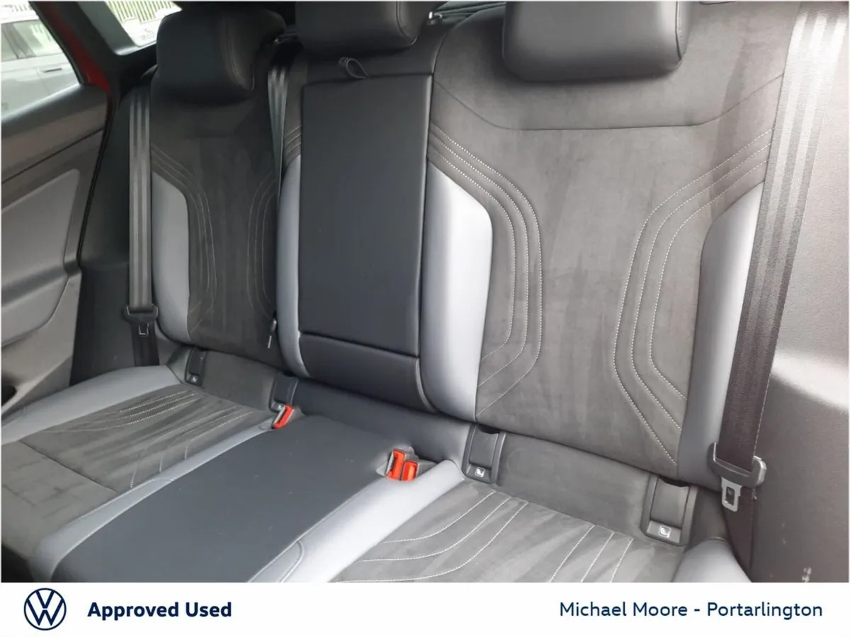 Volkswagen ID.4 Estate, Electric, 2023, Red
