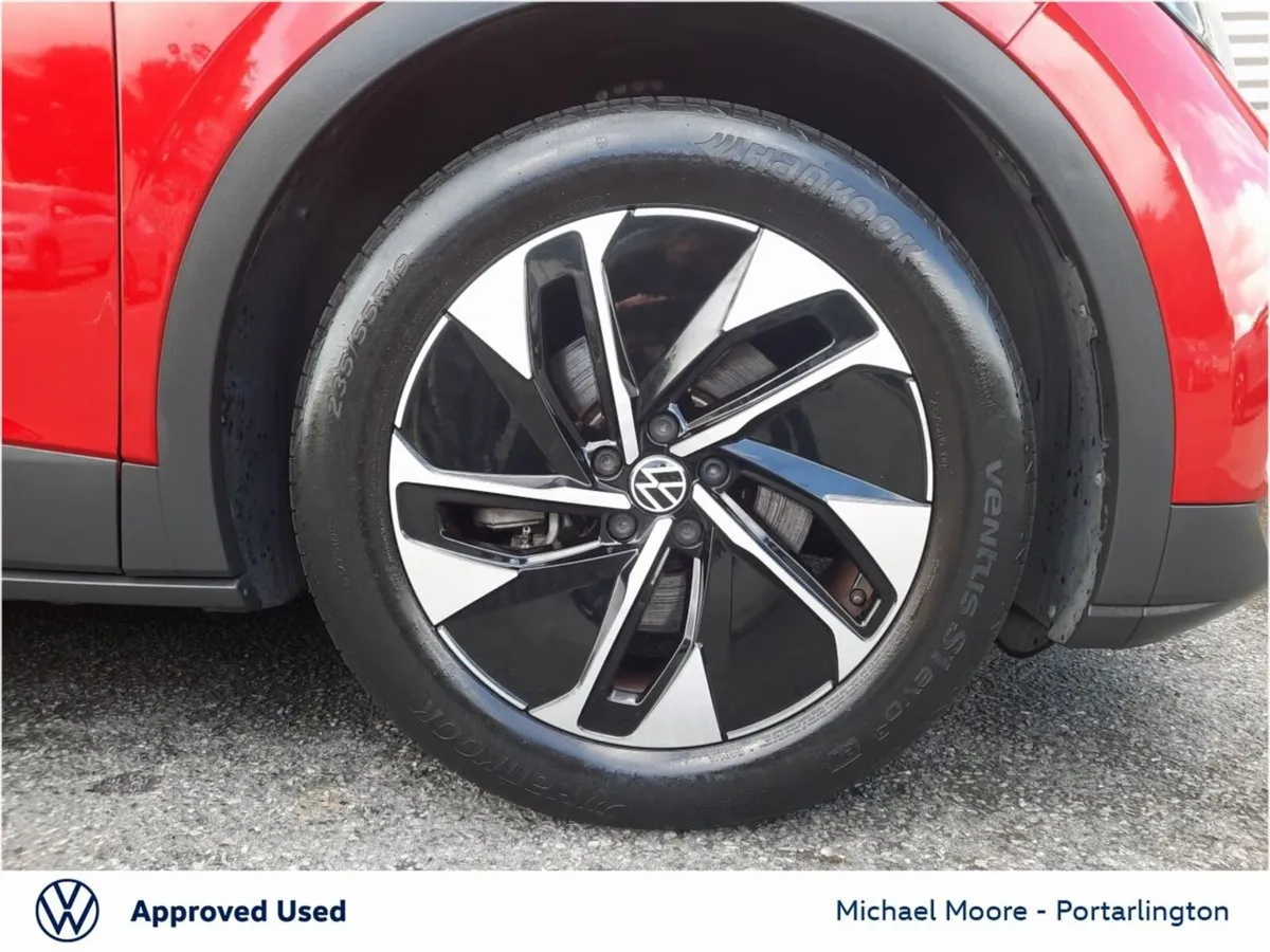Volkswagen ID.4 Estate, Electric, 2023, Red