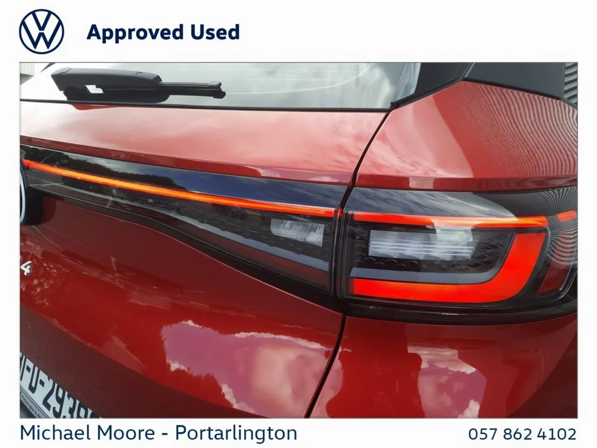 Volkswagen ID.4 Estate, Electric, 2023, Red