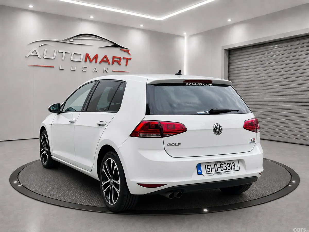 Volkswagen Golf Hatchback, Petrol, 2015, White