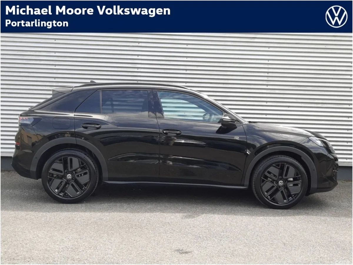 Volkswagen T-Roc SUV, Petrol Hybrid, 2026, Black