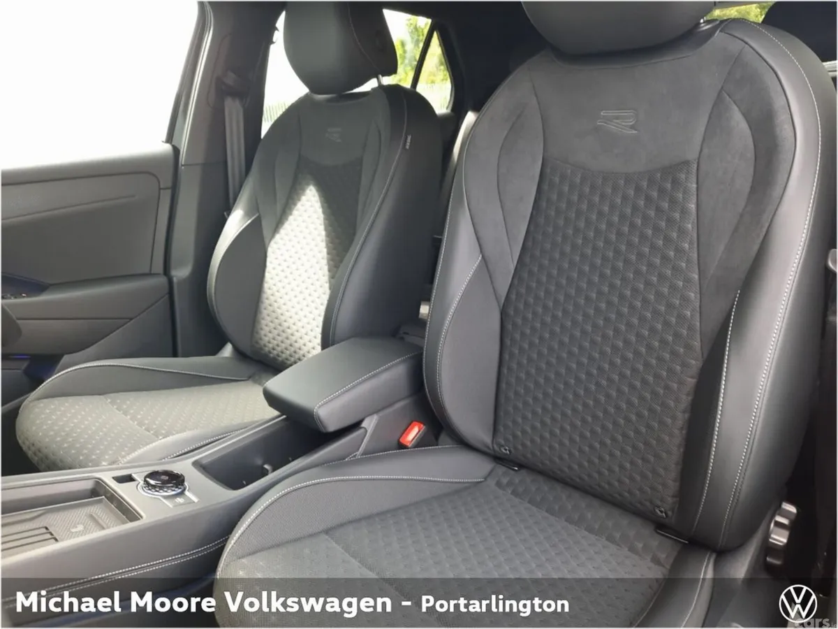 Volkswagen T-Roc SUV, Petrol Hybrid, 2026, Black