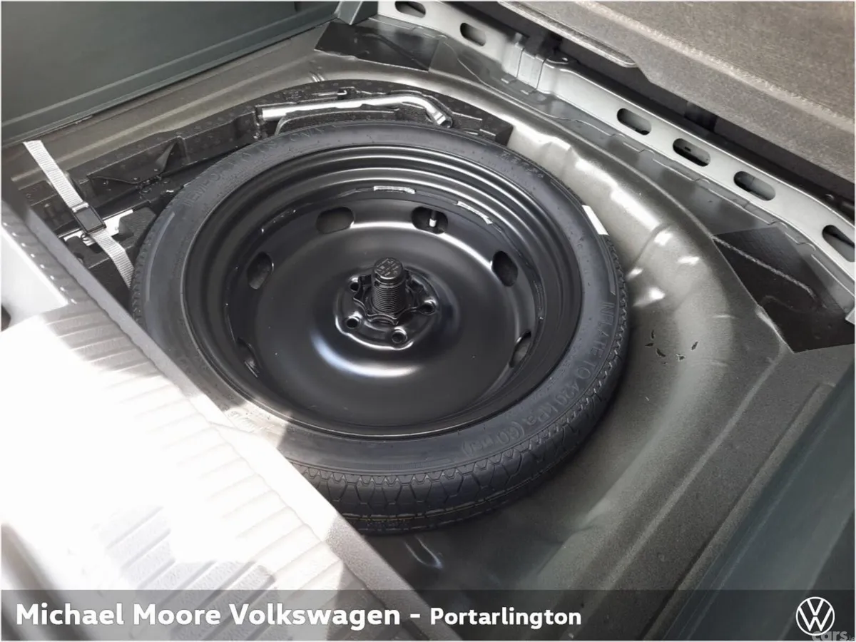 Volkswagen T-Roc SUV, Petrol Hybrid, 2026, Black