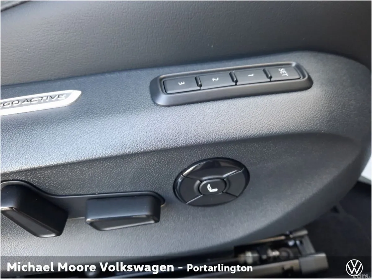 Volkswagen Passat Estate, Petrol Plug-in Hybrid, 2027, Grey
