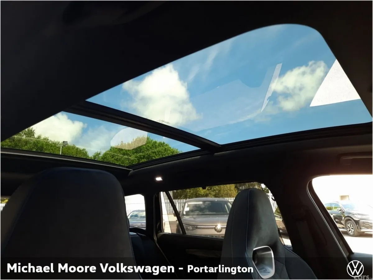 Volkswagen Passat Estate, Diesel, 2026, Black