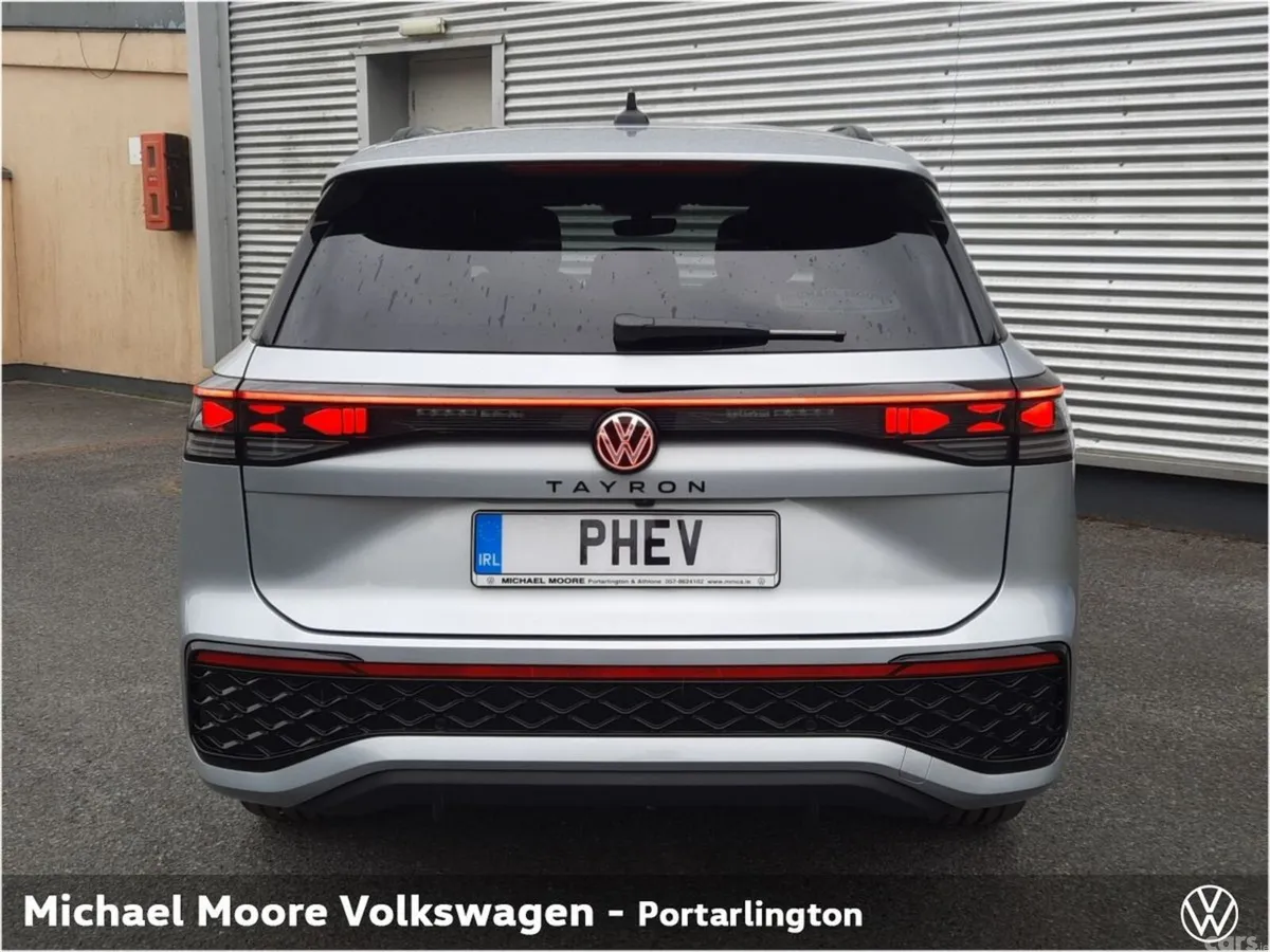Volkswagen Tayron SUV, Petrol Plug-in Hybrid, 2027, Silver