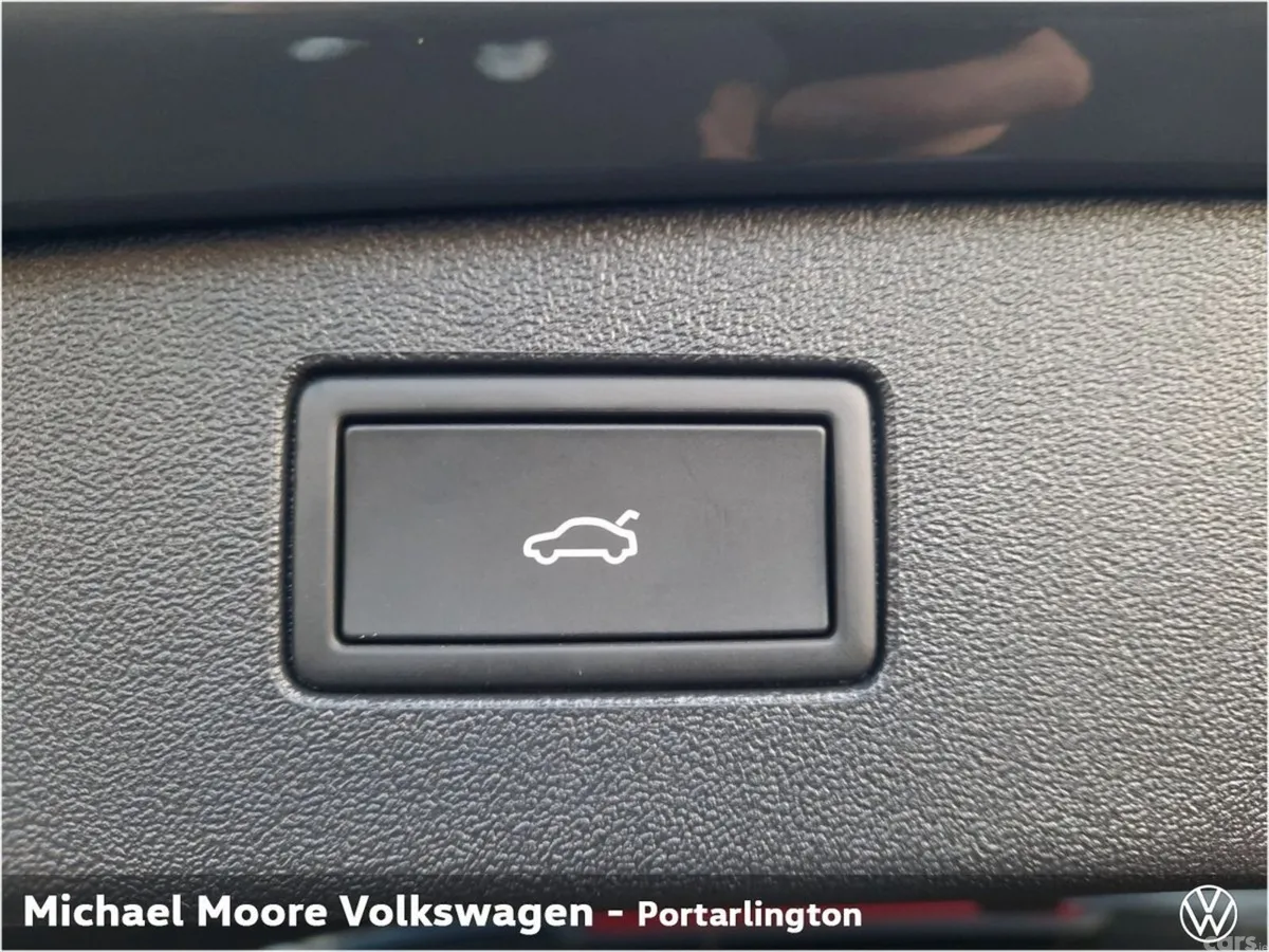 Volkswagen Tiguan SUV, Petrol Plug-in Hybrid, 2027, Grey