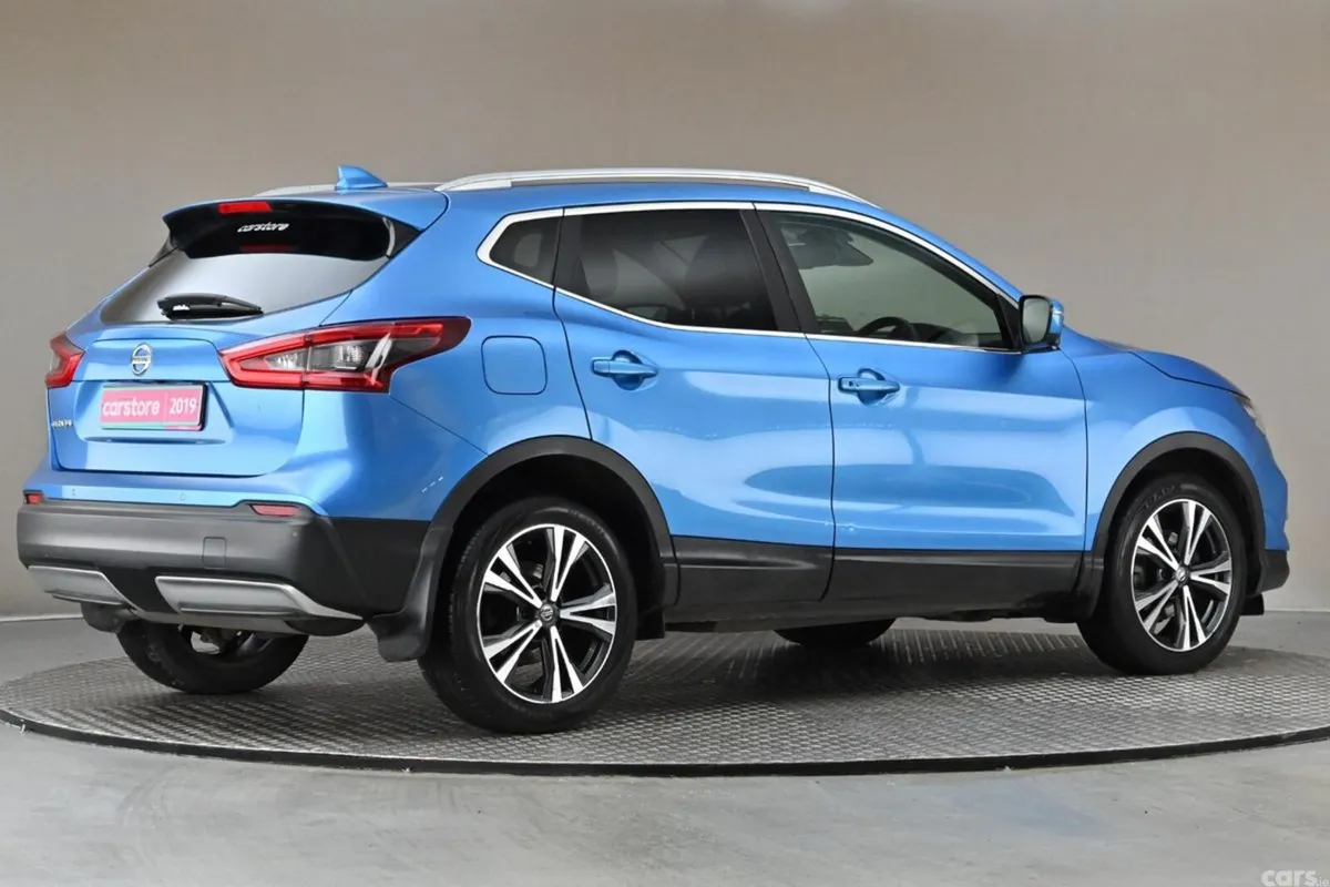 Nissan Qashqai SUV, Petrol, 2019, Blue