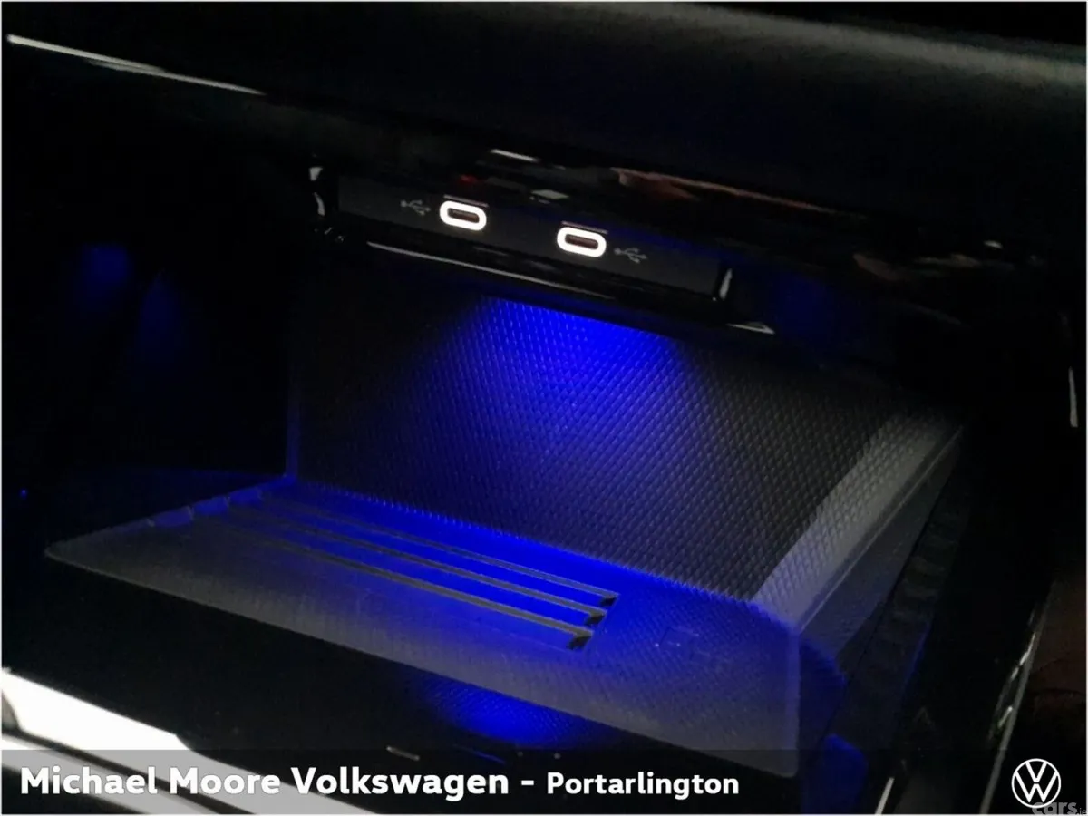 Volkswagen Golf Hatchback, Diesel, 2027, White