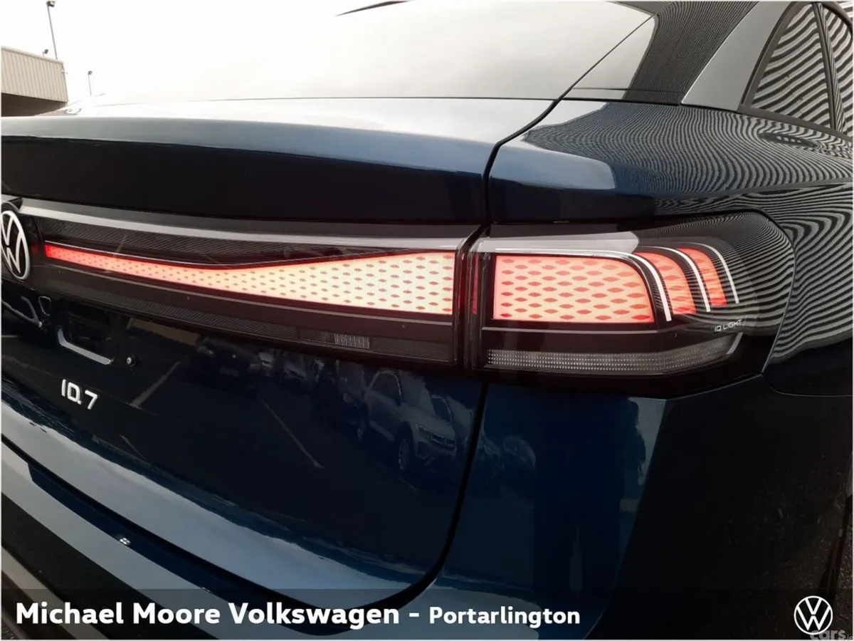 Volkswagen ID.7 Saloon, Electric, 2027, Blue