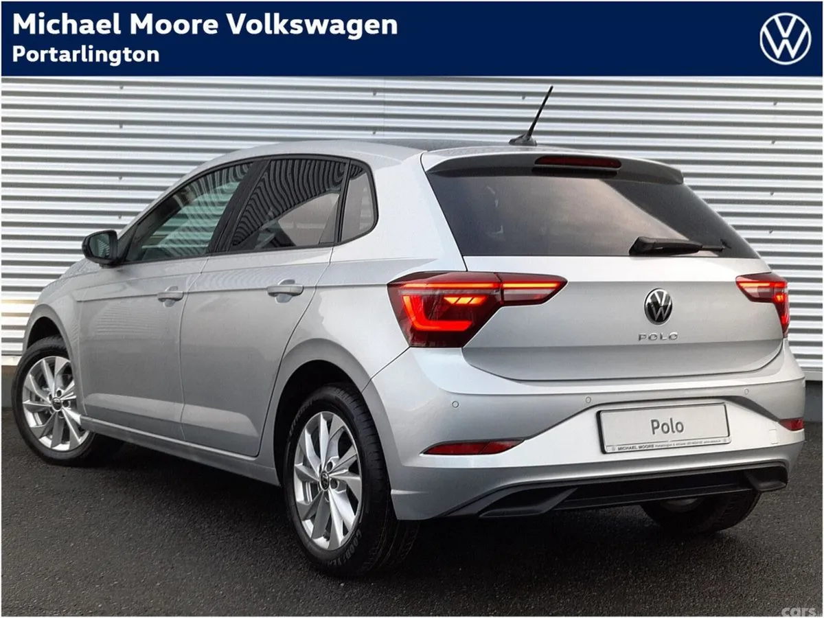 Volkswagen Polo Hatchback, Petrol, 2027, Silver