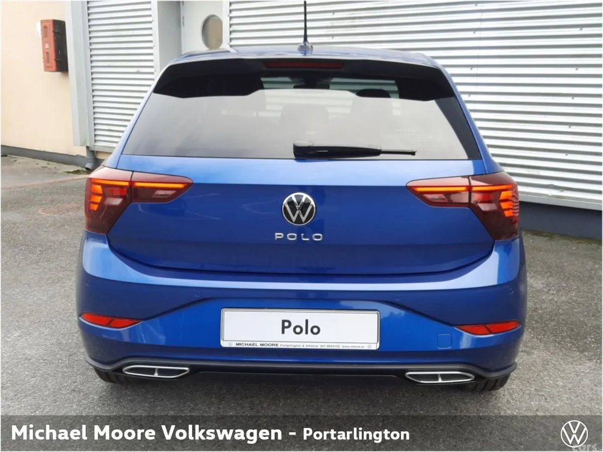 Volkswagen Polo Hatchback, Petrol, 2027, Blue