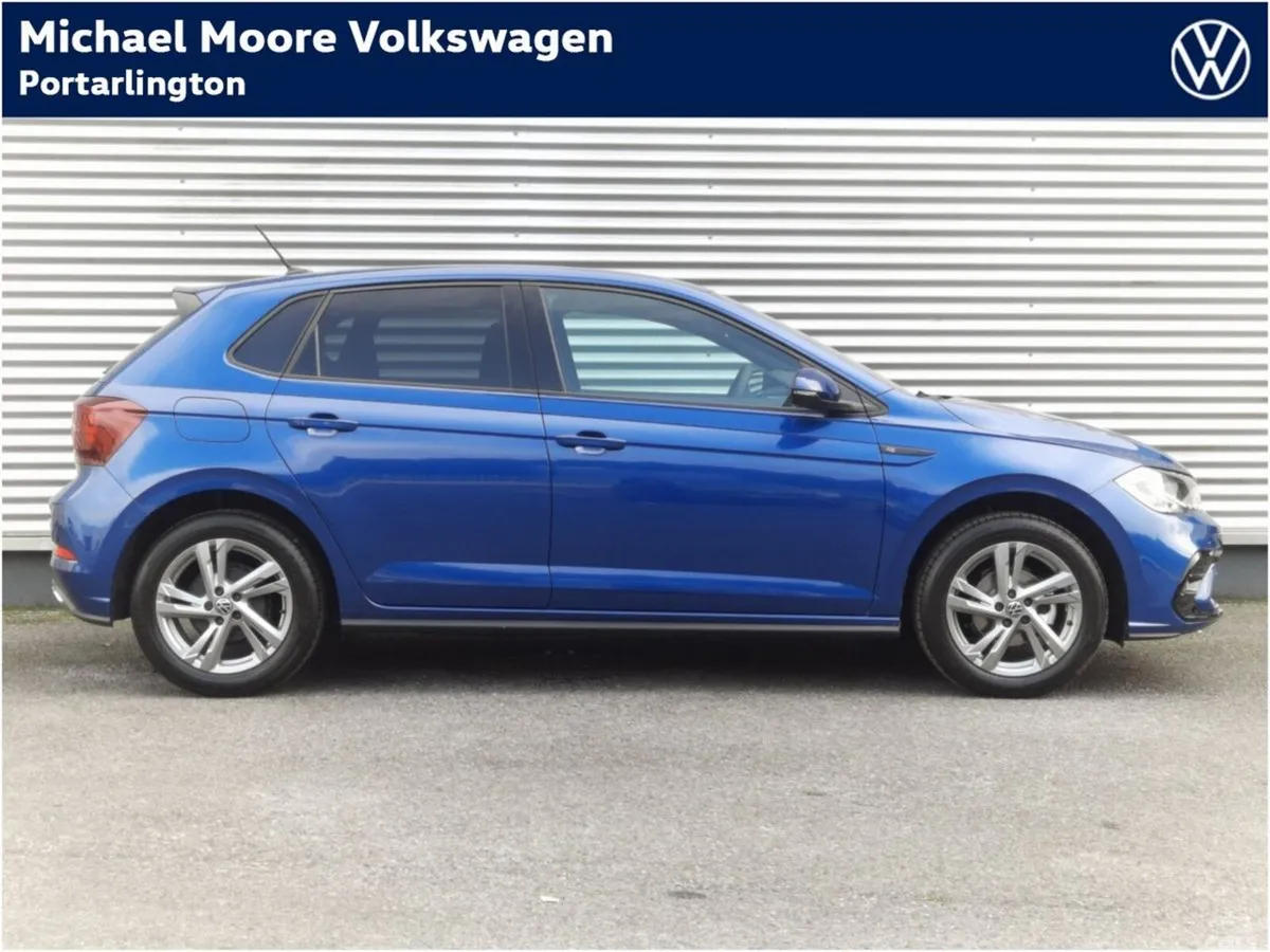 Volkswagen Polo Hatchback, Petrol, 2027, Blue