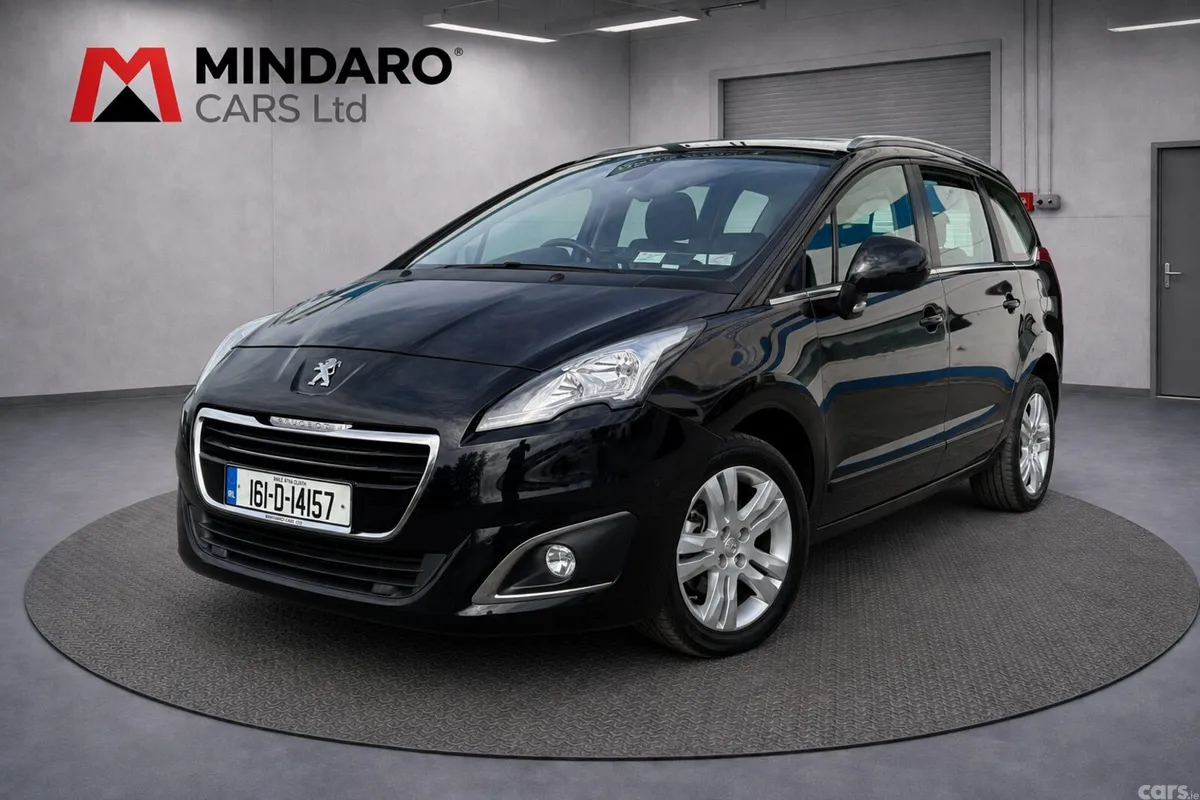 Peugeot 5008 MPV, Diesel, 2016, Black
