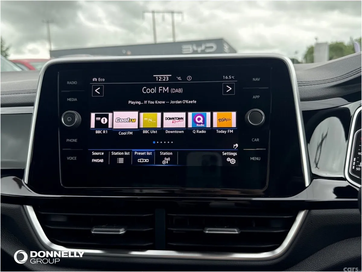 Volkswagen T-Roc Hatchback, Petrol, 2022, Silver