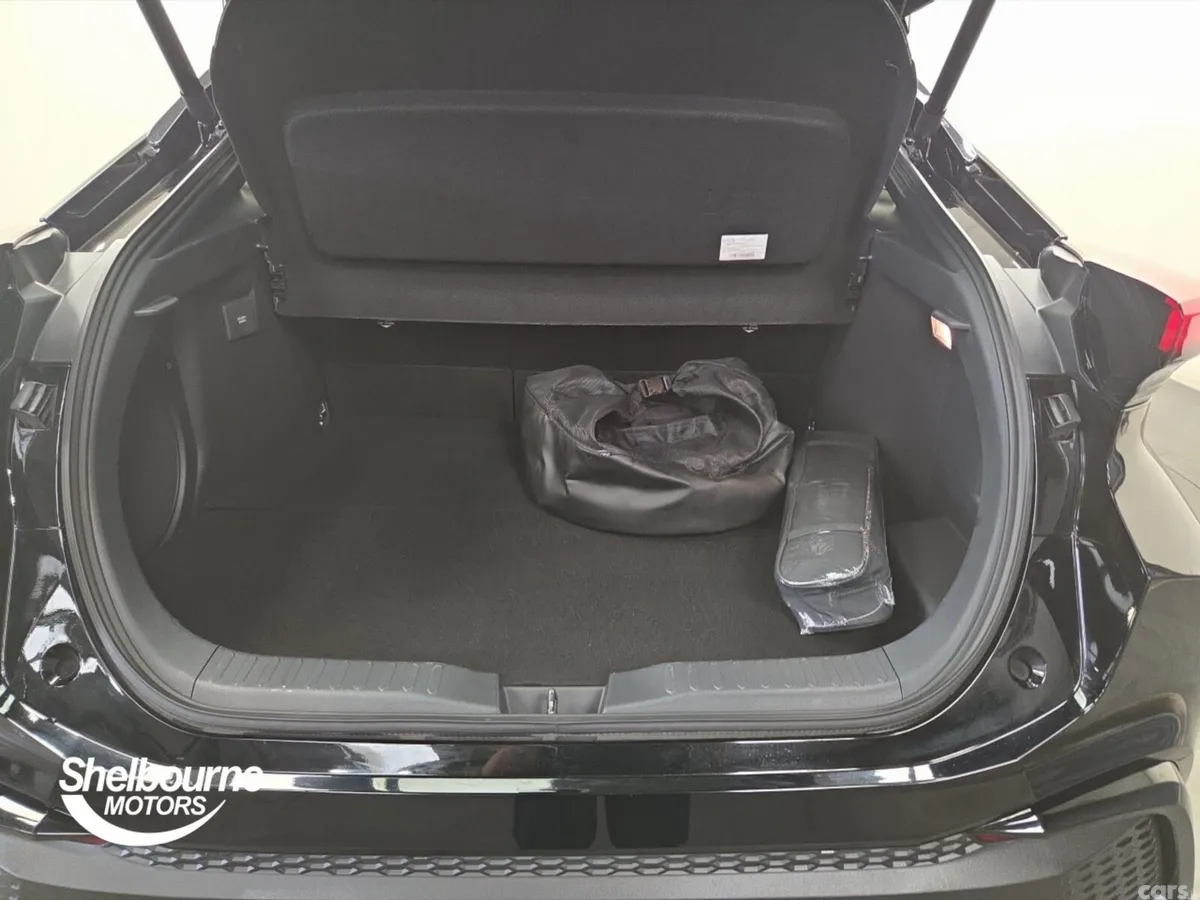 Toyota C-HR Hatchback, Petrol Hybrid, 2025, Grey