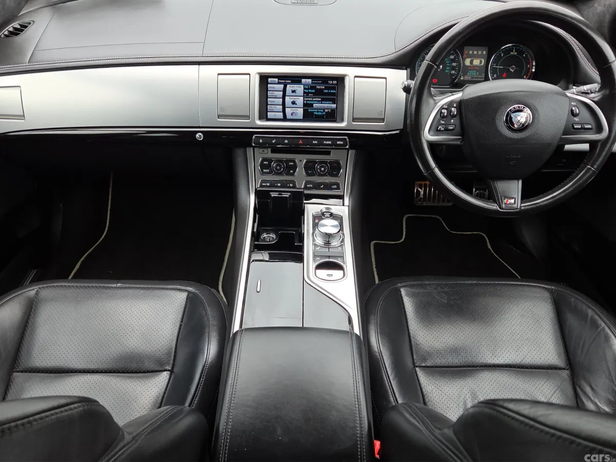 Jaguar XF Saloon, Diesel, 2015, White