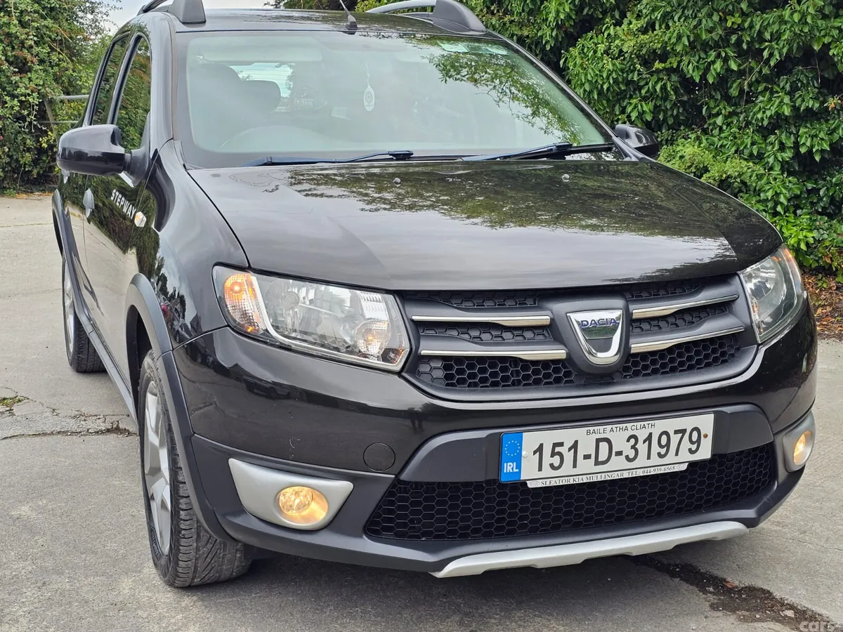 Dacia Sandero Stepway Hatchback, Diesel, 2015, Black