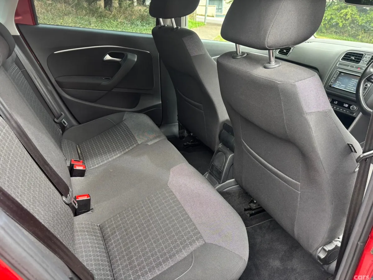 Volkswagen Polo Hatchback, Petrol, 2015, Red