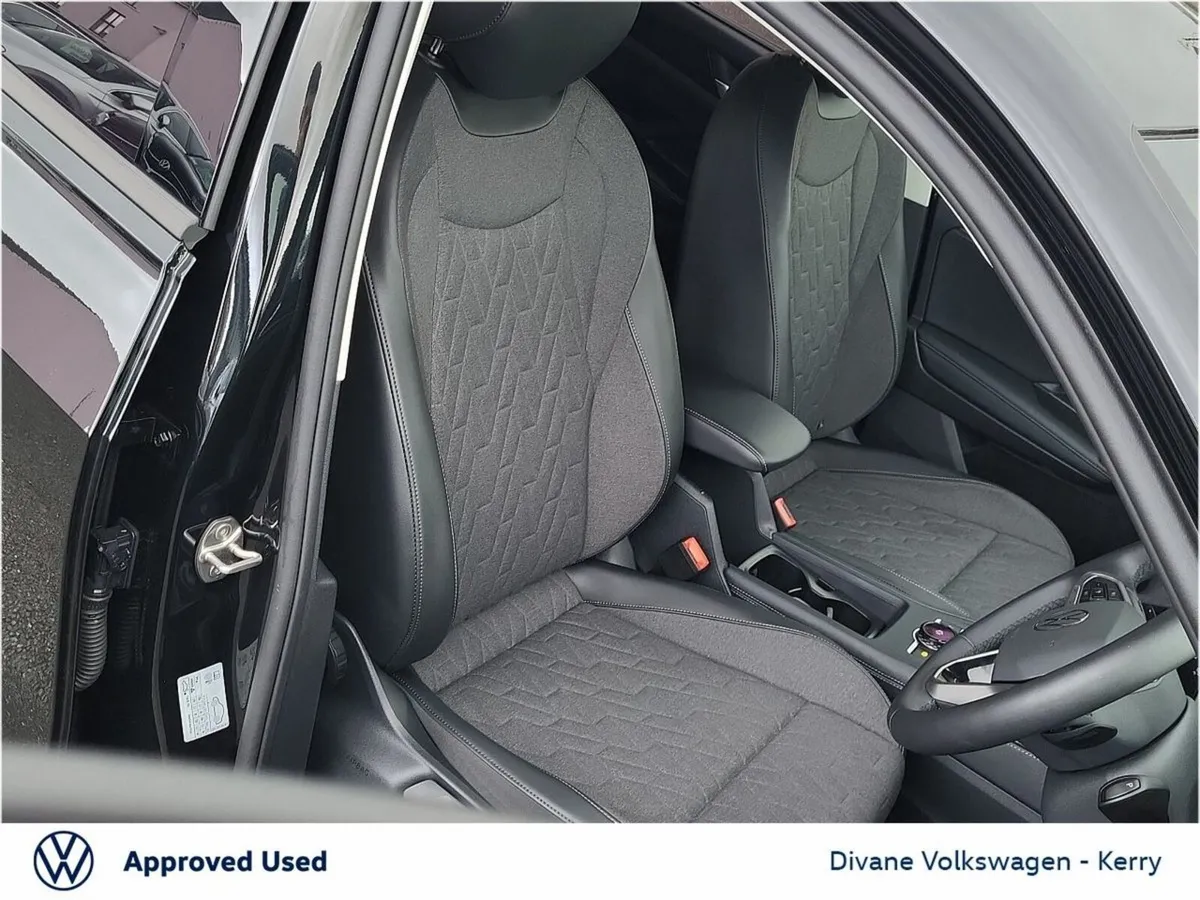 Volkswagen Tayron SUV, Diesel, 2026, Black