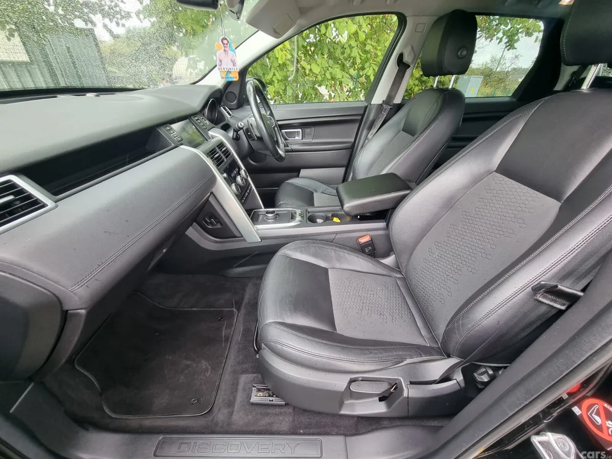 Land Rover Discovery Sport SUV, Diesel, 2017, Black