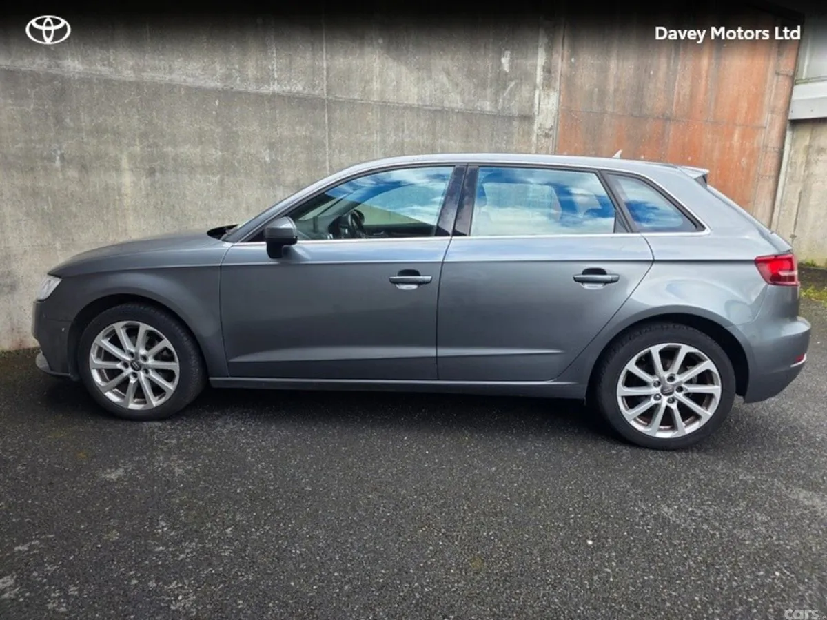 Audi A3 Hatchback, Diesel, 2017, Grey