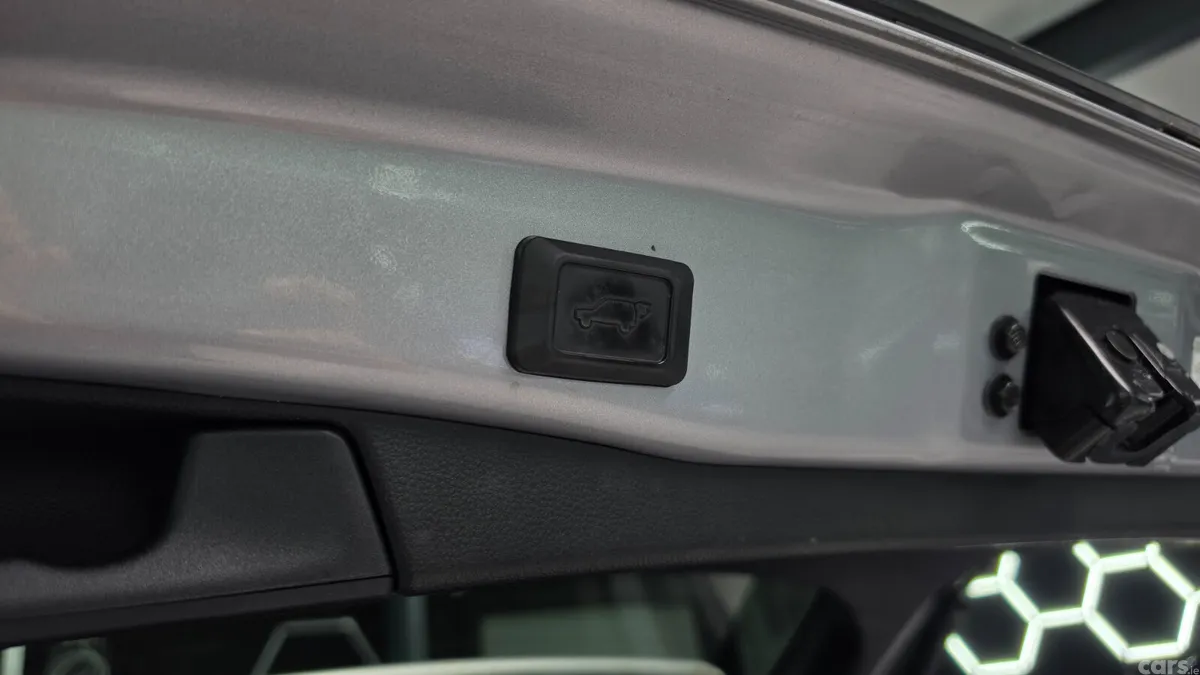 Toyota RAV4 SUV, Petrol Hybrid, 2019, Grey